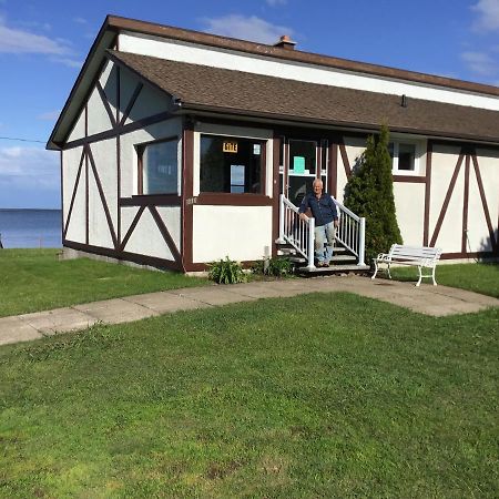 Gite Au Bord De La Baie Bouctouche Dış mekan fotoğraf